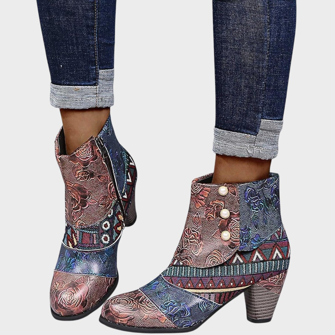 Mina | Botas Cortas con Estampado
