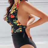Traje de baño de una pieza con flores