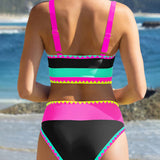 Maillot de baño de tres piezas elegante con bloques de colores