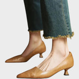 Ali | Zapatos de Punta en Cuero