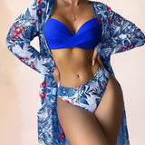 Bikini de tres piezas con abertura