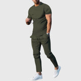 Javier | Conjunto deportivo con camiseta y pantalón elástico